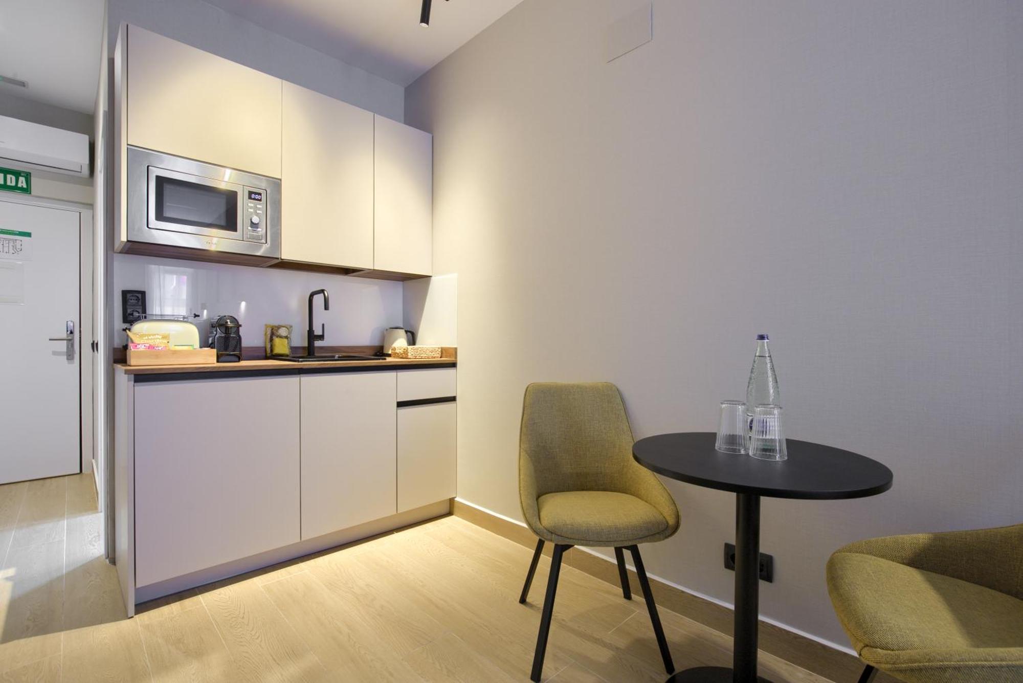 Dobo Madrid Murillo Exterior photo